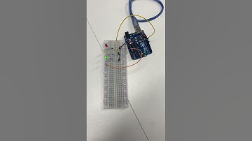 Práctica Semáforos Limpios:      Semáforo con placa Arduino y programa mBlock. Grupo: D7