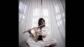 Charlie Mariano & Chris Hinze - Traditional South Indian (Carnatic) Kirtanam (Ragam Mandari)