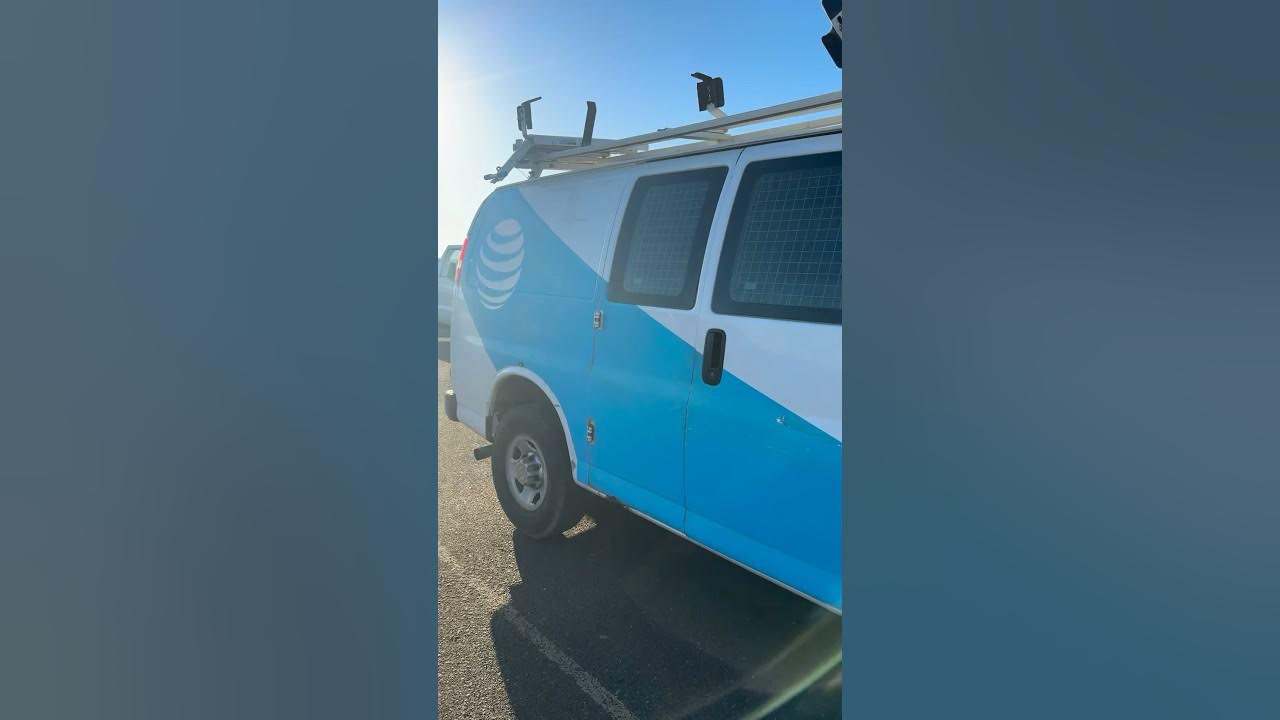 Performing a decal removal today at Copart auction Modesto mrceramic 