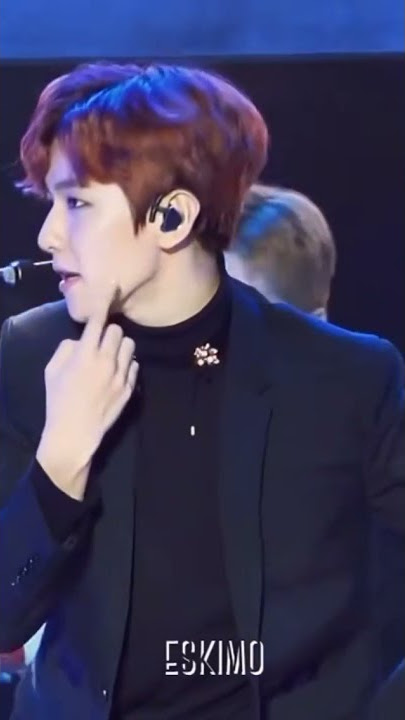 Gak tega lihat Baekhyun nahan sakit saat konser😭😭 #EXO #Baekhyun