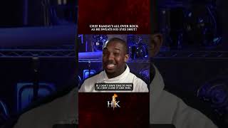 He's not winking, he's sweating 🥵 #hellskitchen #gordonramsay