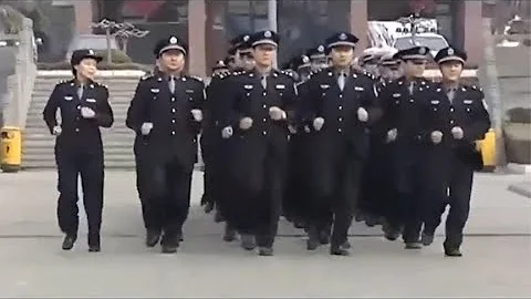 所長竟帶頭出去喝酒，剛好公安局長微服出訪，這下好看了 - 天天要聞