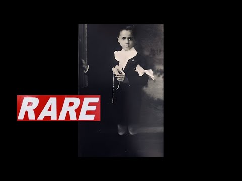 10 Rare Photos of Anthony