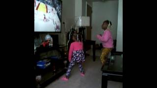 my little cousins twerking