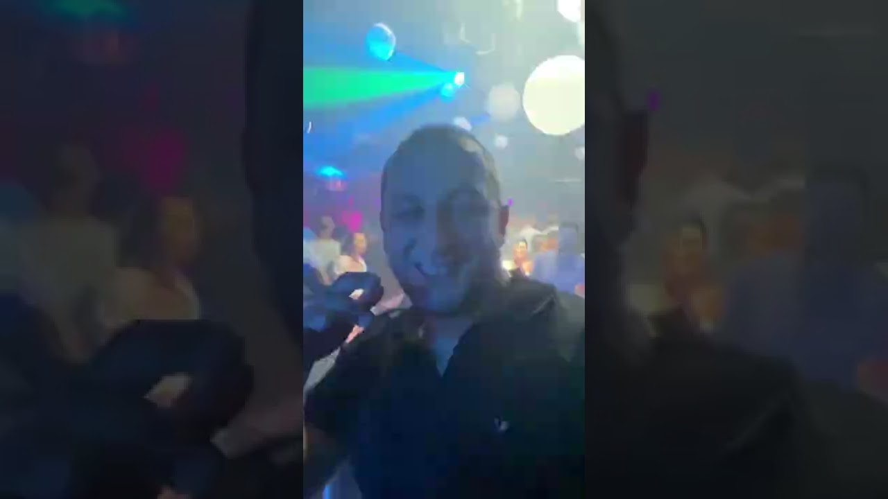 Night club in a Chicago. КАЙФУЕМ