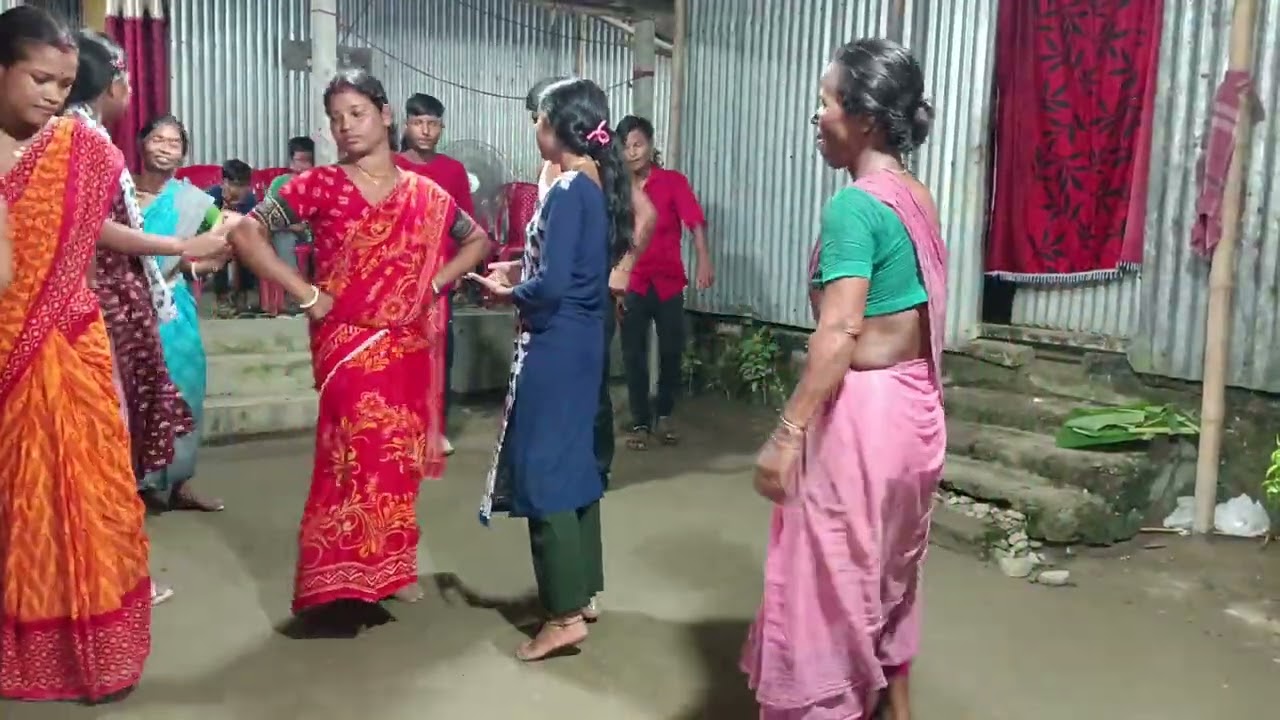 উকো উকো #ভালো লাঘলে লাইক, কমেন্ট, শেয়ার করো যোগাযোগ, ধুমের খাতা(বট তলা)কালী বাড়ি. M. 8172052987।। 