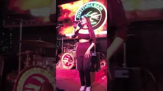 Zombie - HOT TUNA BAR walking street, Pattaya  2025 - Cranberries #live #cover #livemusic #shorts