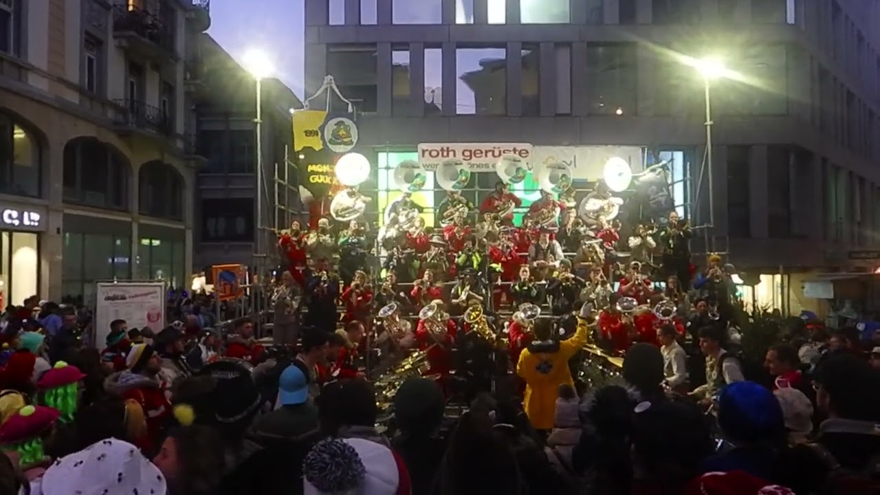 Monster-Guugger Bueri 2023 - Easy on Me