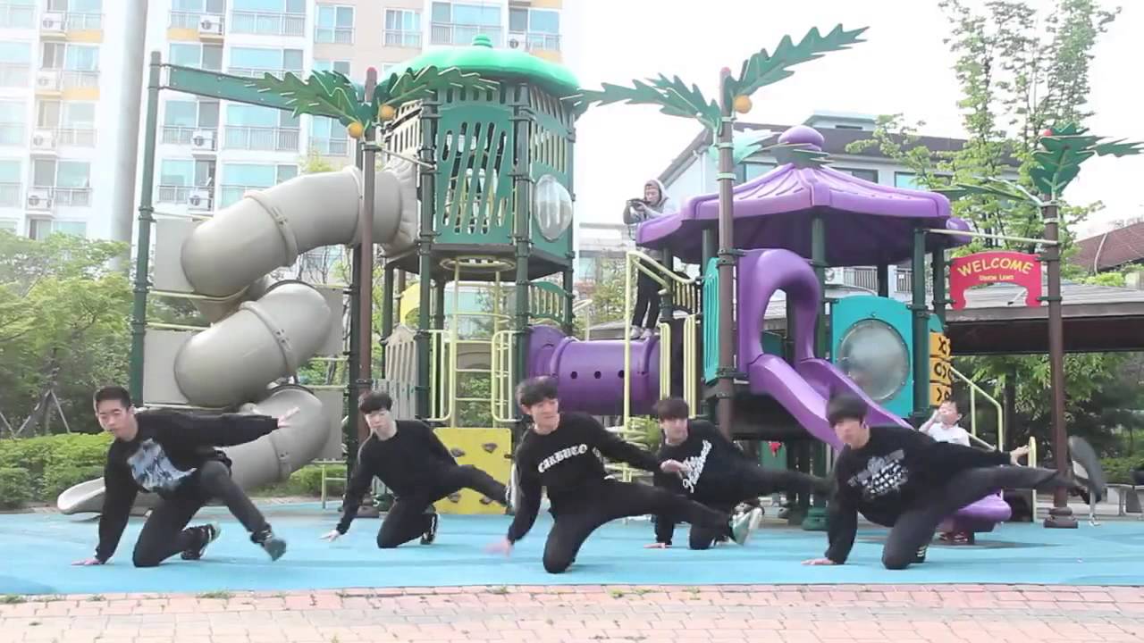 Amazing video dance[Hanlim multi art school south korea] YouTube