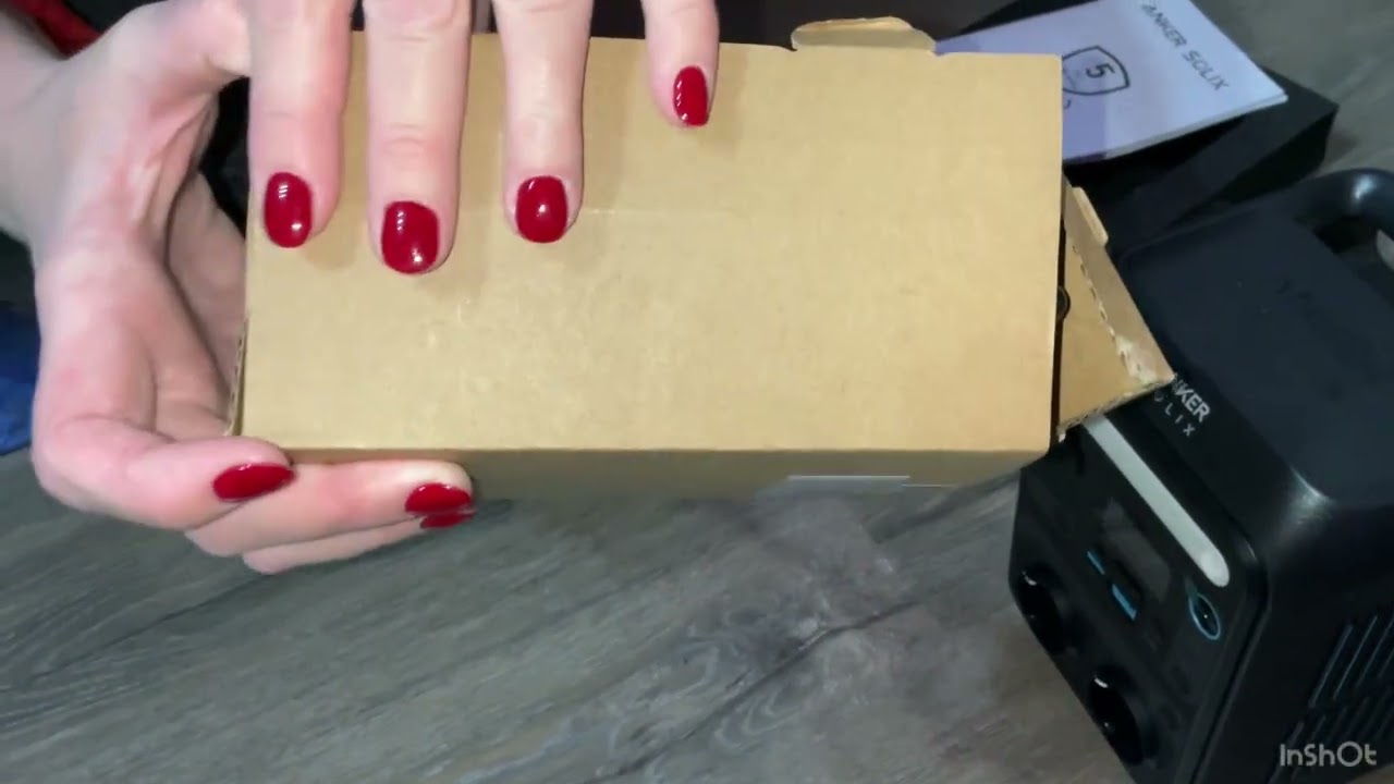 Зарядная станция Anker Solix C300X полный обзор Portative power station