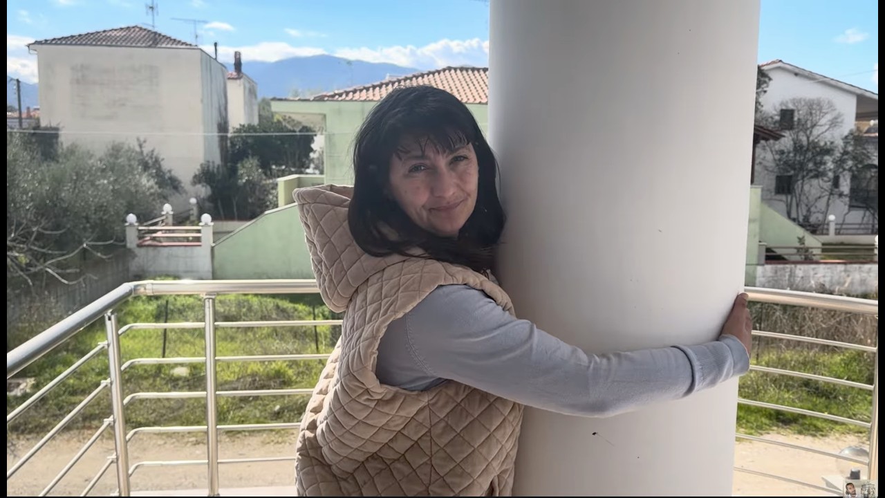 €300К Синя Къща в Гърция до Плажа и Морето. Bulgarians are Buying Out Greek Properties on the Coast