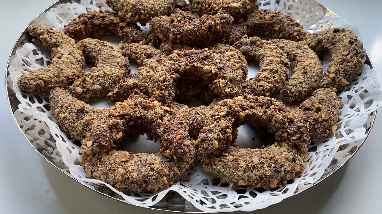 قرينات شوكولاتة  خفاف وهشات وسريعات فى التحضير