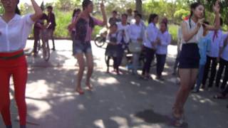 [Cover] Roly Poly - F97 (Trần Mai Ninh School)