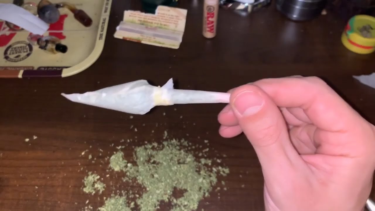 How To Roll A Tulip Joint
