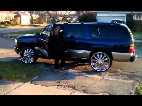 Suburban On 28 Inch Blades Youtube