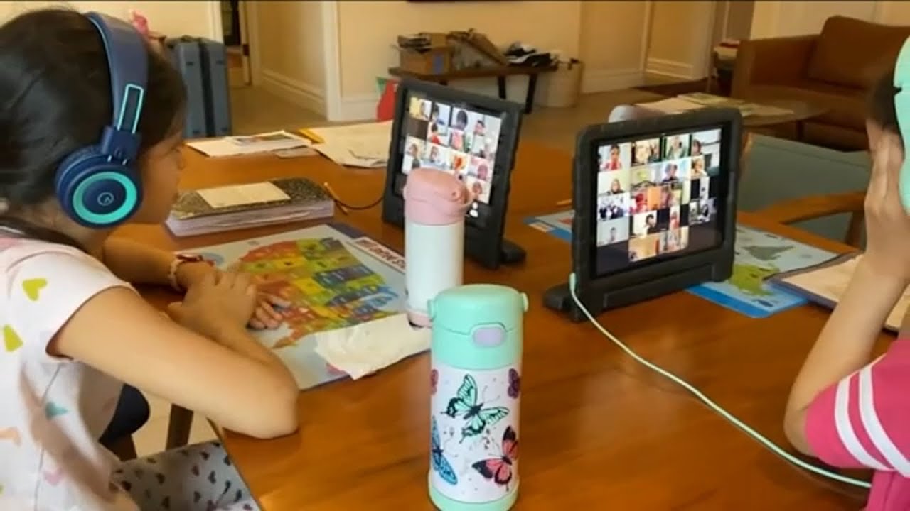 NYC students and teachers struggle to log on for remote learning - YouTube