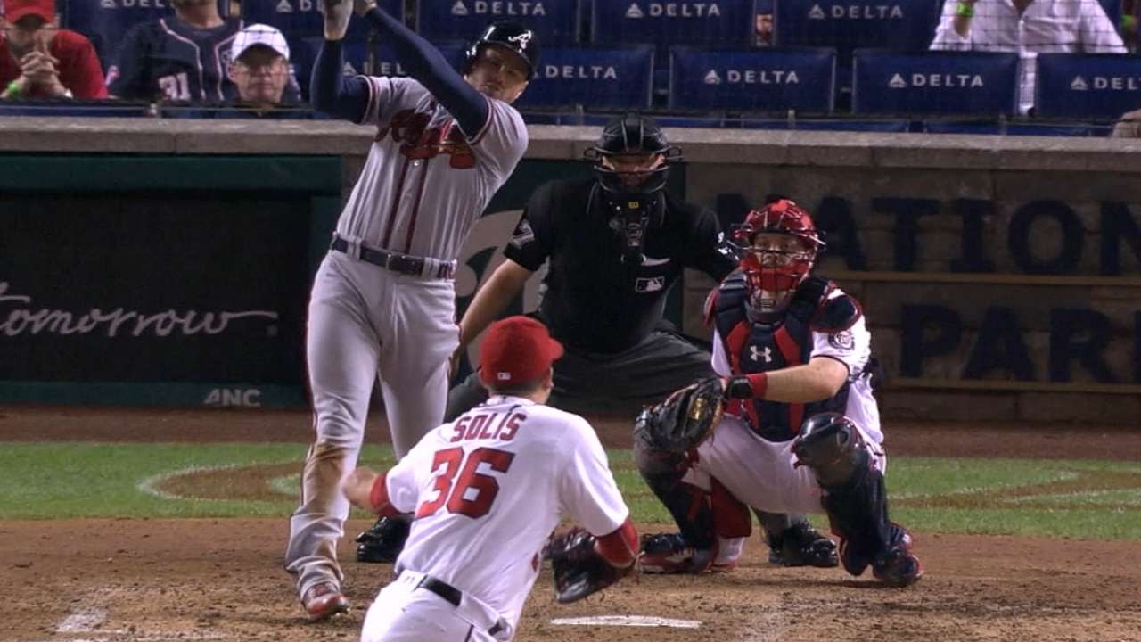 Freddie Freeman notches 2000th hit with double against Astros
