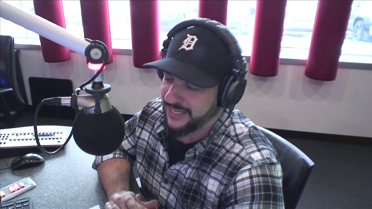 The Valenti Show - Did you enjoy NFL Wild Card weekend?