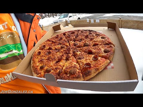 Chip N Charlie's Eatery & Bar pizza review