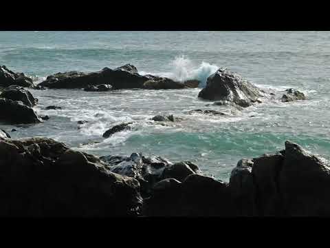 High force strong ocean waves on rocks | 4K free stock footage