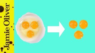 How To Separate An Egg | Jamie’s 1 Minute Tips