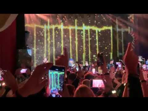 Coldplay and Ed Sheeran - Fix You (live)