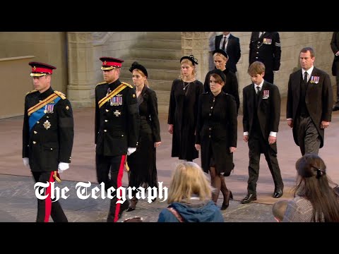 Queen elizabeth ii's grandchildren hold emotional vigil at her coffin