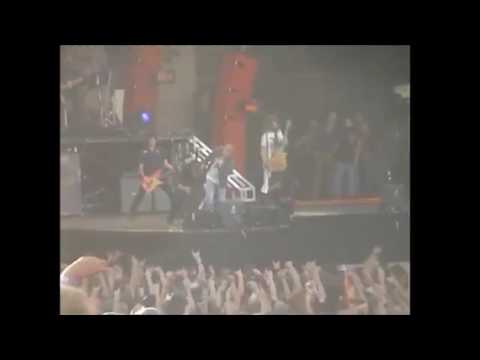 Guns N' Roses - Download Festival 2006, Donington Park 11th June 2006 (Complete)