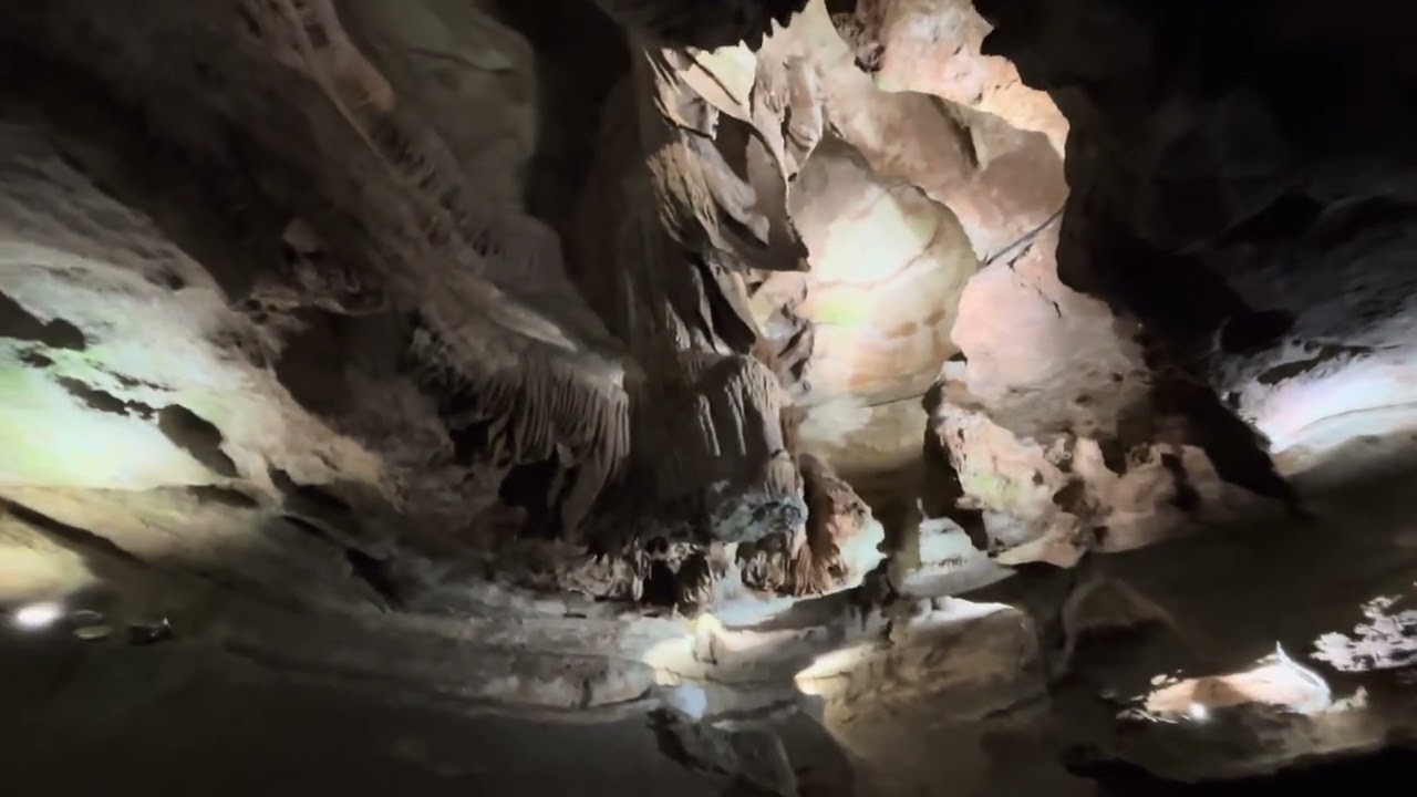 Skyline Cavern in Virginia 