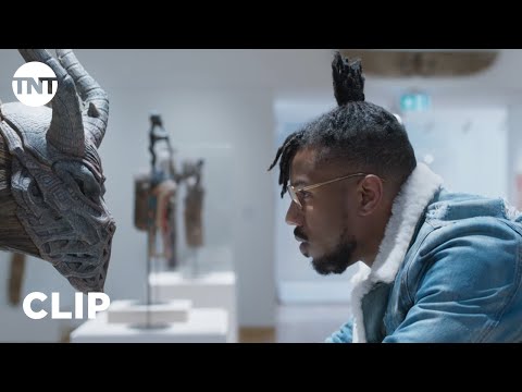 Black Panther: Killmonger's Museum Heist [CLIP] | TNT - Black Panther: Killmonger's Museum Heist [CLIP] | TNT