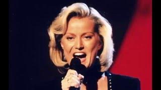 Carina Jaarnek died at 53 Swedish singer