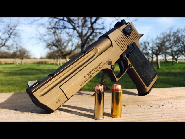 44 Magnum IMI Desert Eagle Cartuccia magnum .50 Action Express