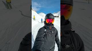 What's in the box 📦 Everything you need to stay connected on the slopes— Cardo Packtalk Outdoor