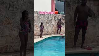 Dad threw daughter in pool 😱😱 #shorts