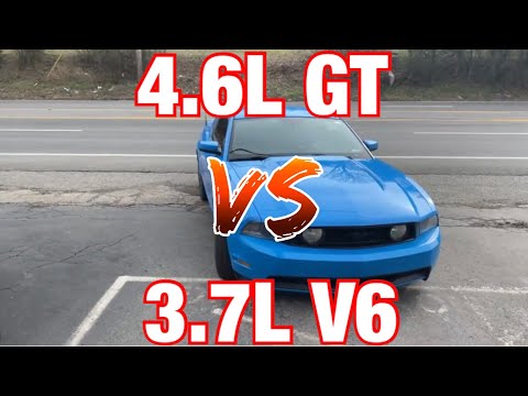 Ford Mustang: 4.6L GT Vs 3.7L V6!