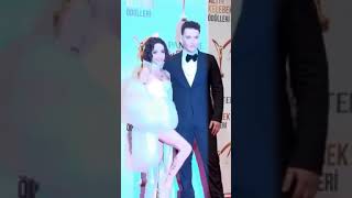 Edis & Zeynep Bastık Panten Altin Kelebek Odul Toreninden Pizlari Ik Örgülü