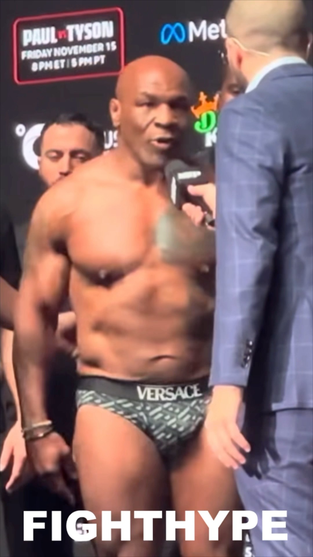 Mike Tyson IMMEDIATELY AFTER SLAPPING Jake Paul; WALKS OUT on Interview
