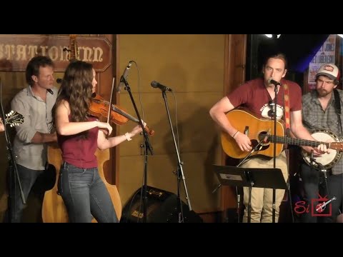 آن که شکسته است از گروه مدی دنتون با حضور تئو مک میلان