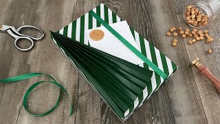 Christmas Tree Themed Gift Wrapping (Reversible Paper) | Gift Wrapping Ideas