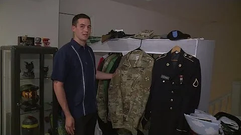 High school prevents student in military uniform from walking at graduation - DayDayNews