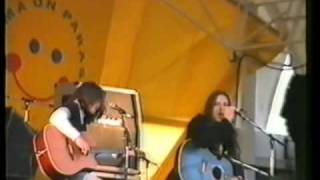 Vignette de la vidéo "Bruce Dickinson&Alex Dickson-2.Change Of Heart Acoustic(Finland 1994)"