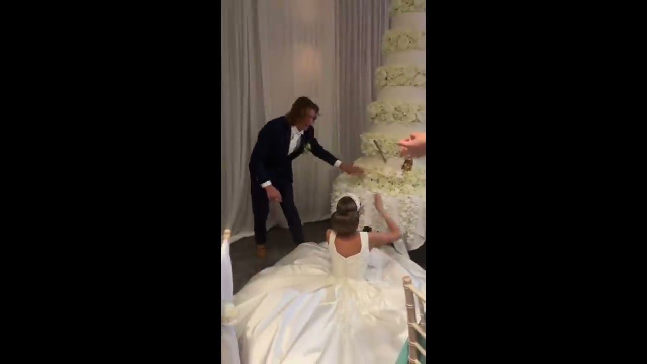 Groom Smashes Cake In Bride S Face ViralHog