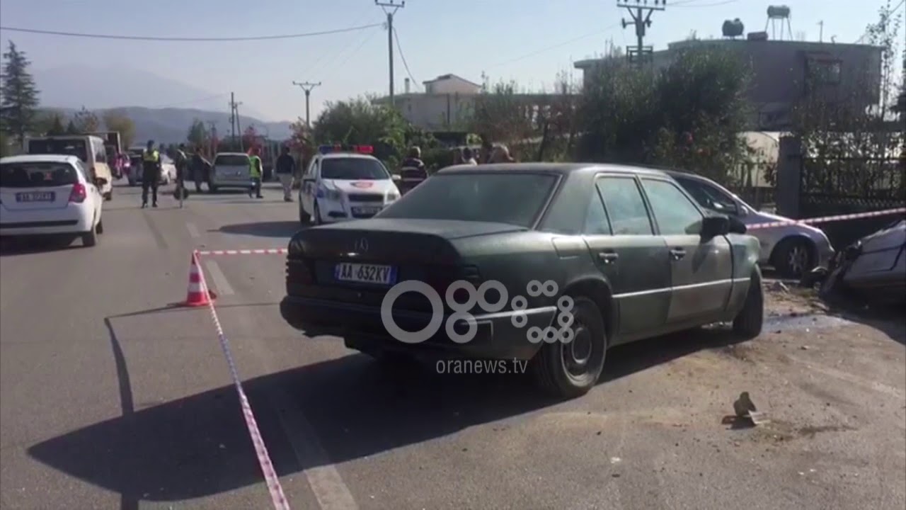 Ora News - Berat, makinat bëhen "përshesh", 3 të plagosur