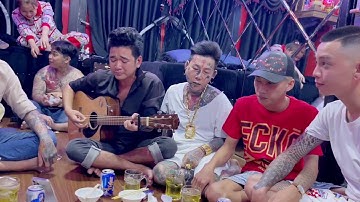 Em hỏi anh người anh sao toàn mực - thuận chùa cover guitar.