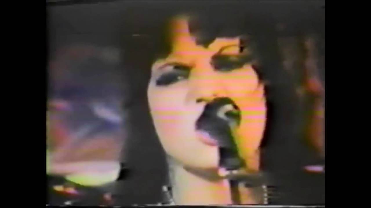 THE RUNAWAYS "Waitin' For The Night" 1977 *(Promo Video)