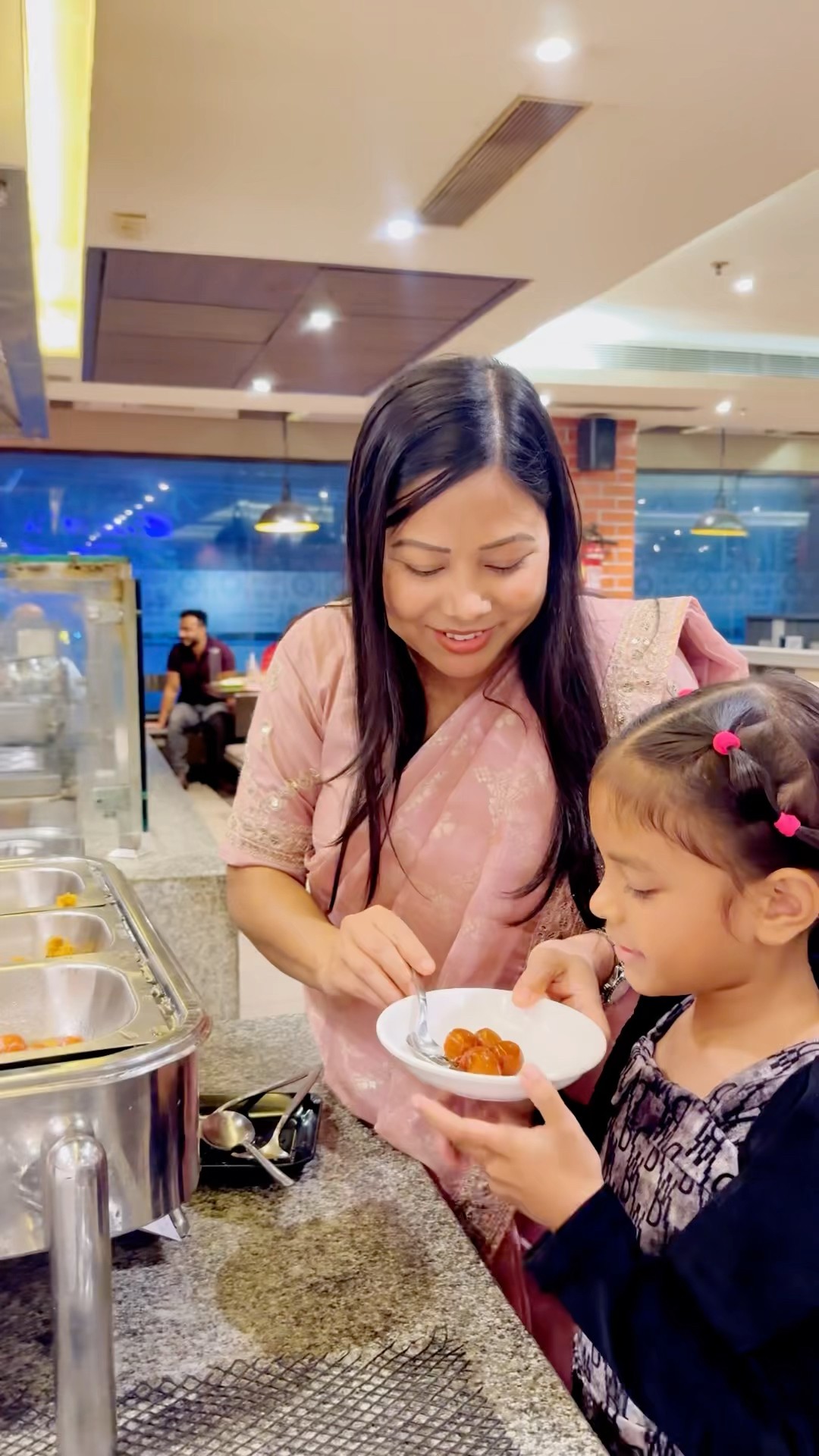 Mummy Ne Di Gulab Jamun