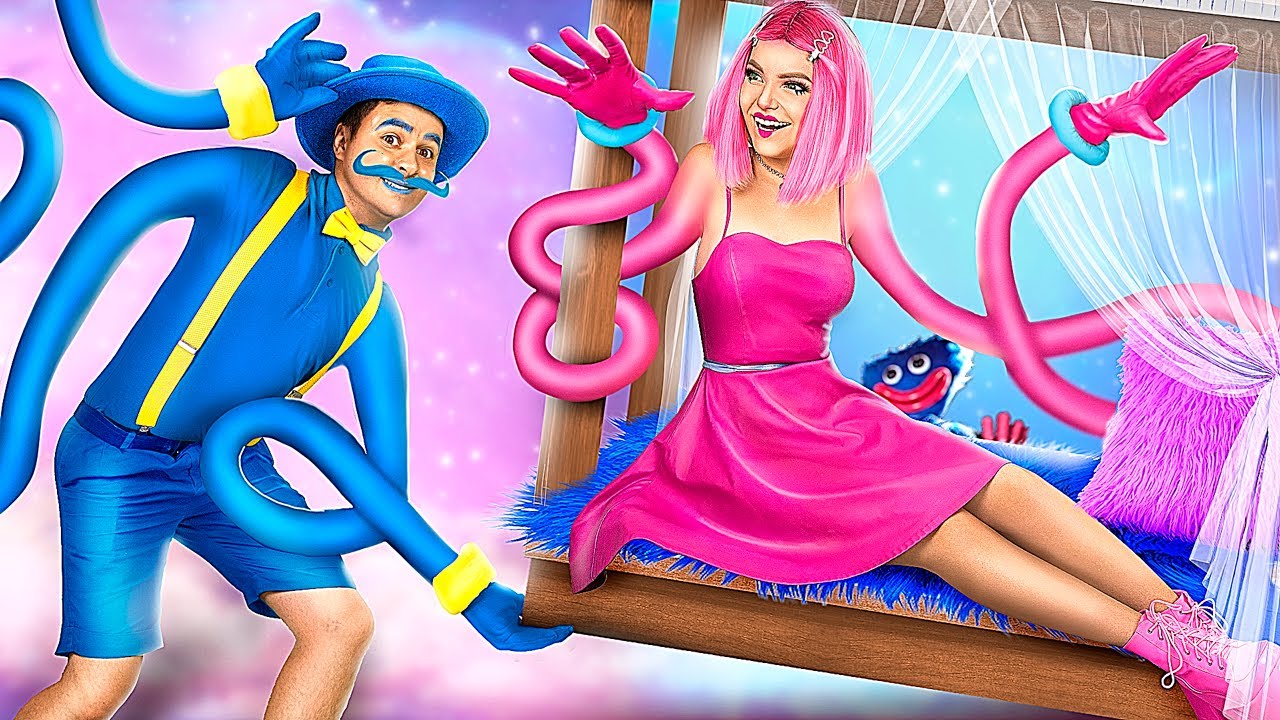 Mommy Long Legs and Huggy Wuggy Build Secret Rooms under the Bed YouTube