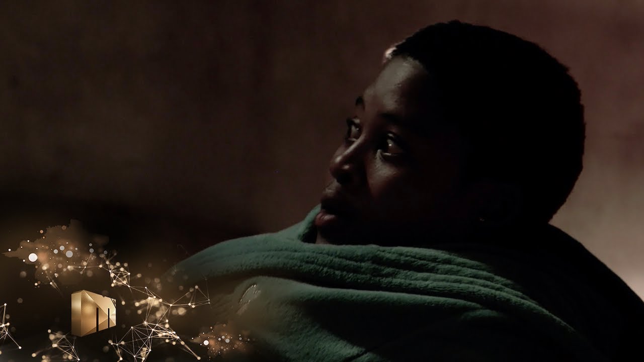 Ntwenhle goes into labour – Isibaya | Mzansi Magic