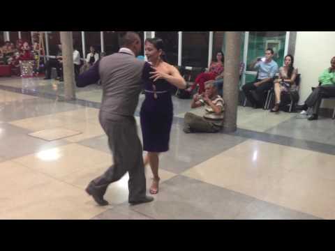 Marcelo Mesa & Diana Diaz - Sacachispas - Julio De Caro/Luis Diaz