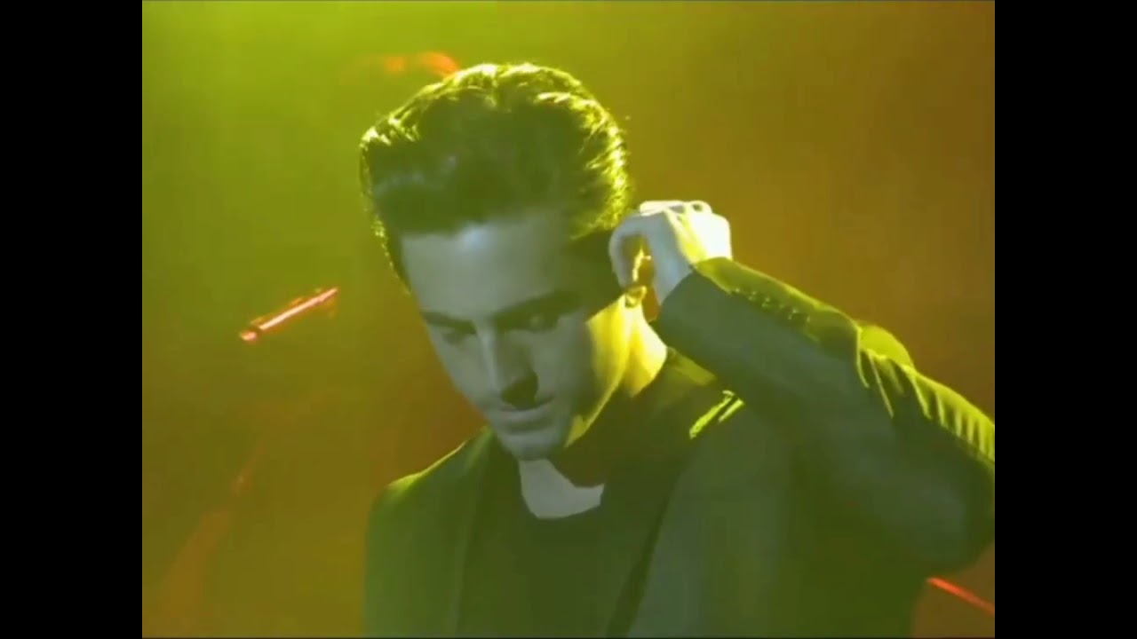 David Bustamante  2022